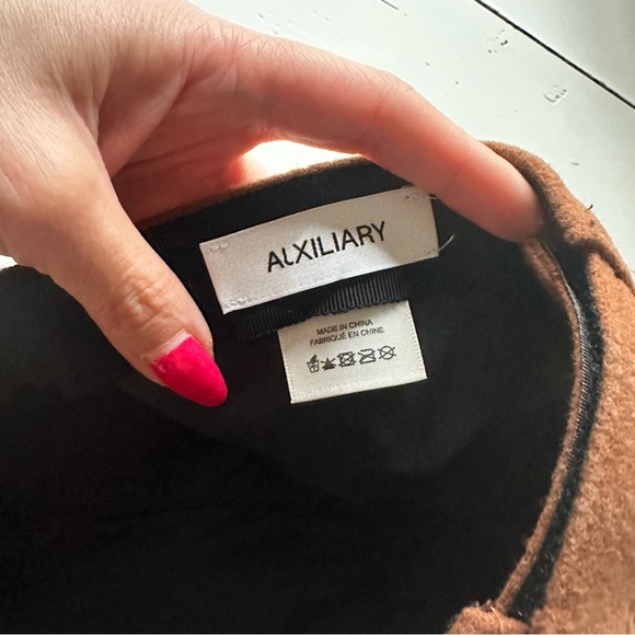 Auxiliary Classic Baseball Cap - Picture 4 of 5